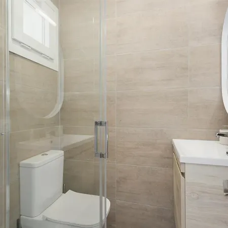 Townhouse, Recently Renovated And 200m From La Cala Beach, In Mijas Costa Apartmán *