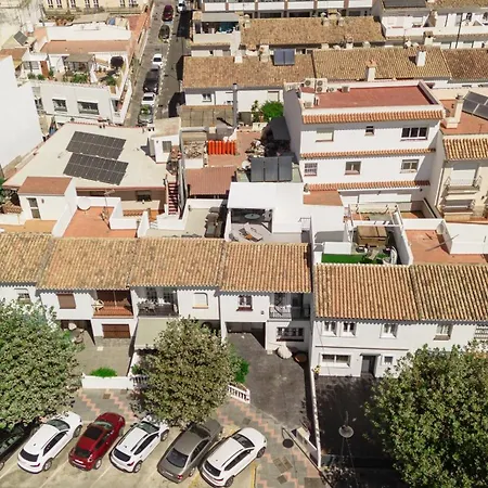 Townhouse, Recently Renovated And 200m From La Cala Beach, In Mijas Costa Apartmán *