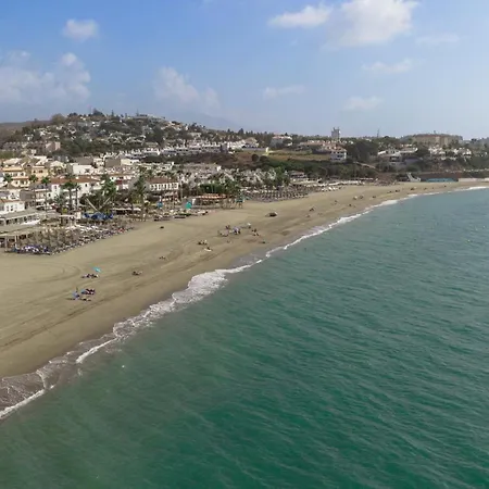 Townhouse, Recently Renovated And 200m From La Cala Beach, In Mijas Costa Apartmán