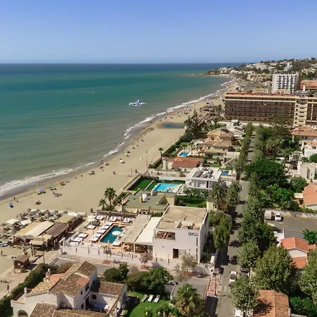 Townhouse, Recently Renovated And 200m From La Cala Beach, In Mijas Costa Apartamento