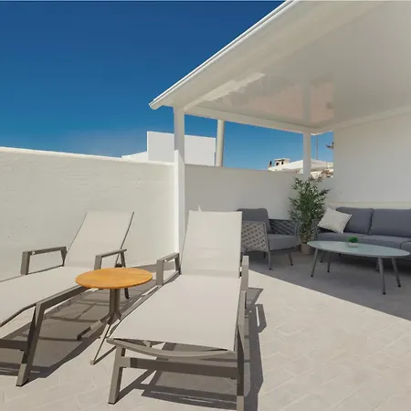 Apartamento Townhouse, Recently Renovated And 200m From La Cala Beach, In Mijas Costa