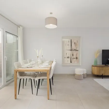 Townhouse, Recently Renovated And 200m From La Cala Beach, In Mijas Costa La Cala De Mijas