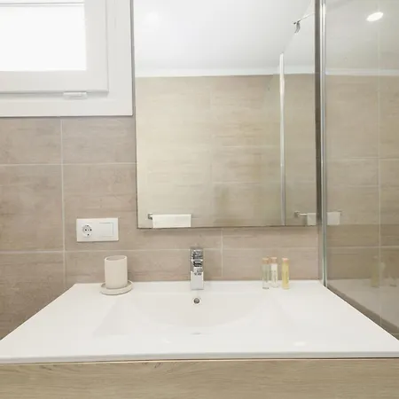 Townhouse, Recently Renovated And 200m From La Cala Beach, In Mijas Costa * La Cala De Mijas